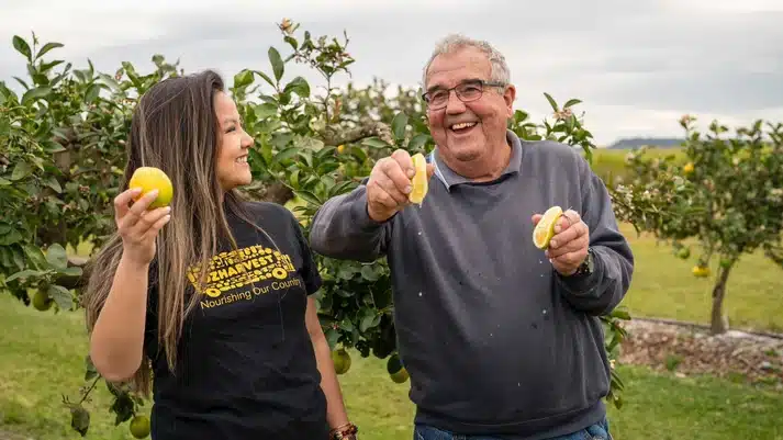 Oh_Lemonaid_Louise_Tran_Farmer_Rob_Rusty_Mclean